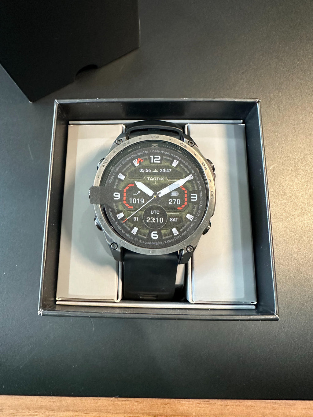 Garmin watch tactix 8 47mm watch, excellent,